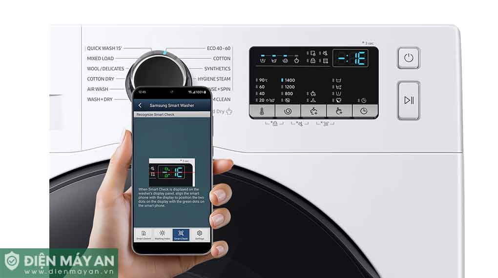 Máy được tích hợp AI Wash có khả năng cảm biến độ bẩn và khối lượng quần áo để tự động điều chỉnh lượng nước,